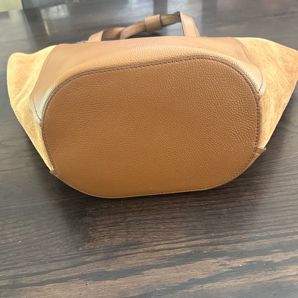 Michael Kors Portia Tote Leather and Suede - Picture 5 of 17